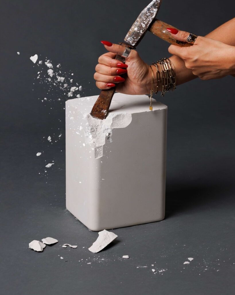 penda white edition 2